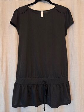Xhilaration Black Drop Waist Ruffle Mini Dress Casual Knit Short Sleeve M LNWOT